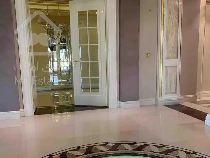 خرید اپارتمان ۳۰۰متری فرمانیه