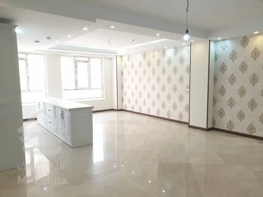 فروش آپارتمان ۹۷ متر سالن پرده خور در سازمان برنامه