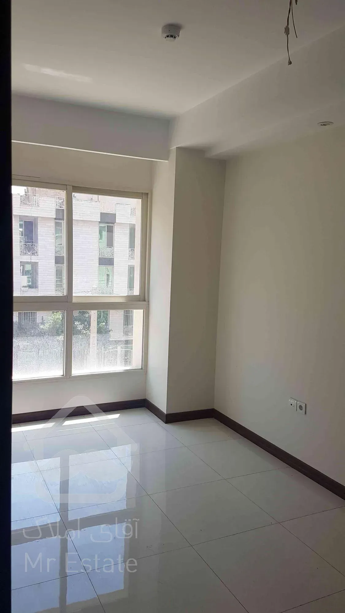 ۷۳ متر دوخواب نوساز سند آماده