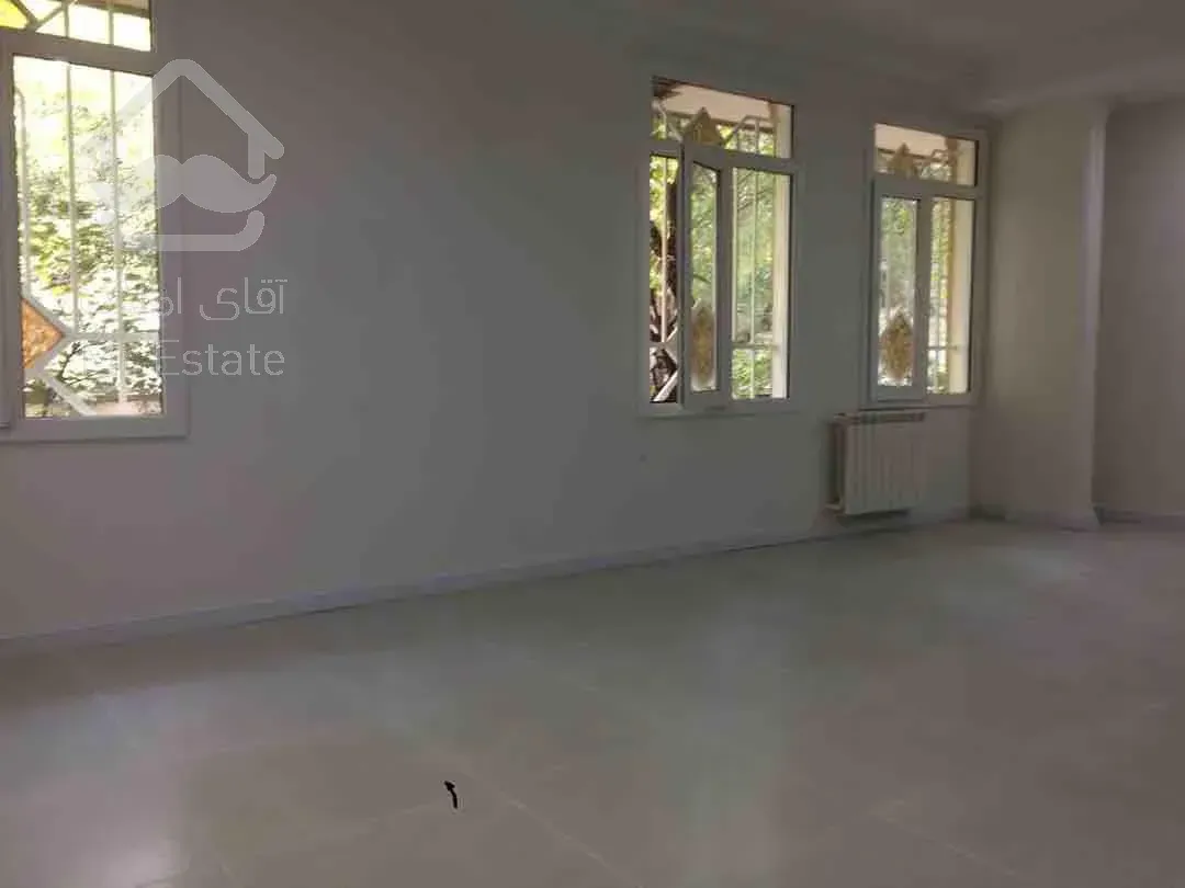 آپارتمان ۱۰۰ متری دروس احتشامیه