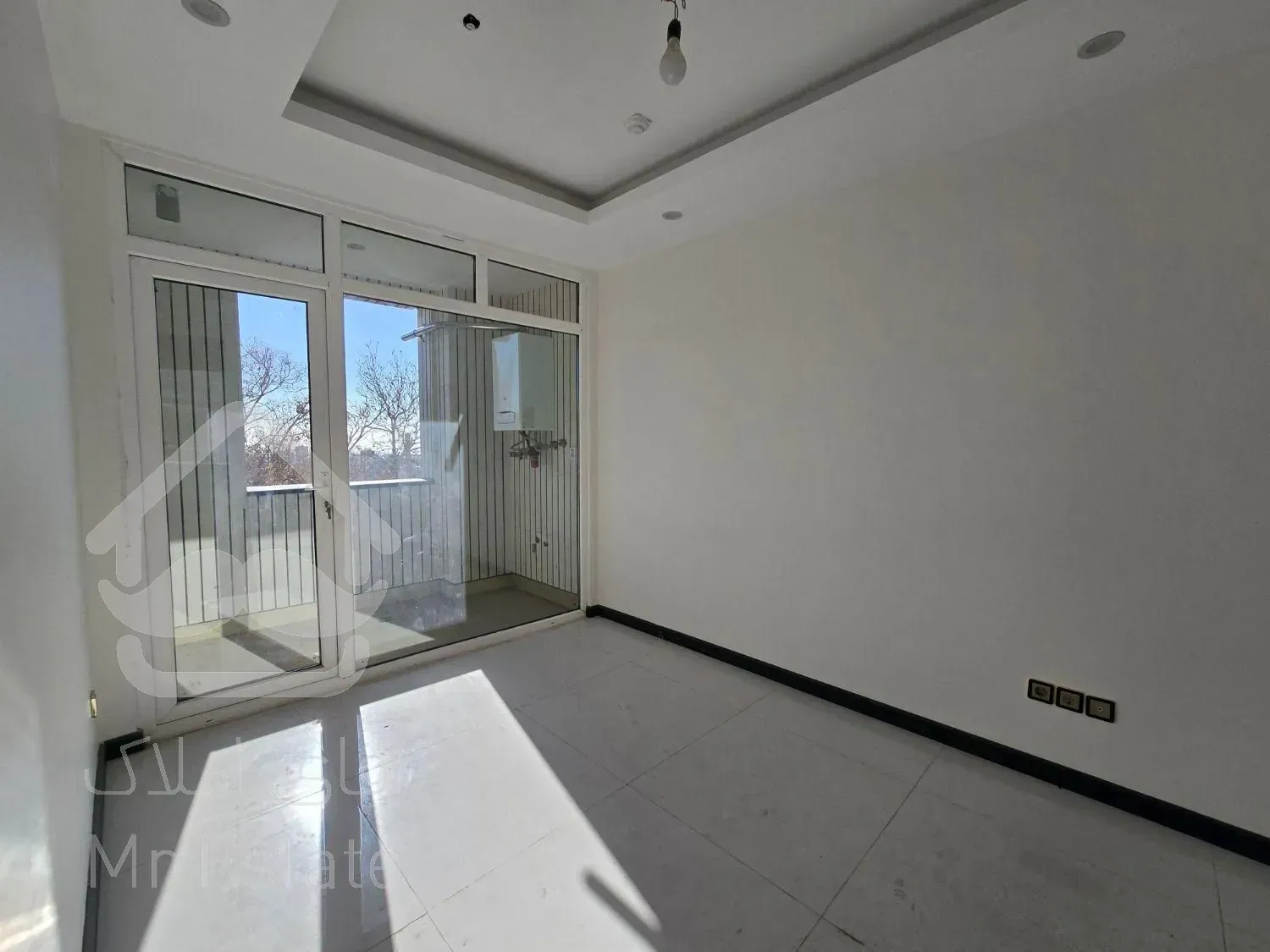 160مترشهرک غرب*موقعیت اداری*۲پارکینگ سندی