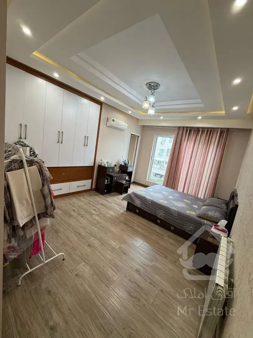 فروش واحد ۲۲۰متری در بلوارگیلان