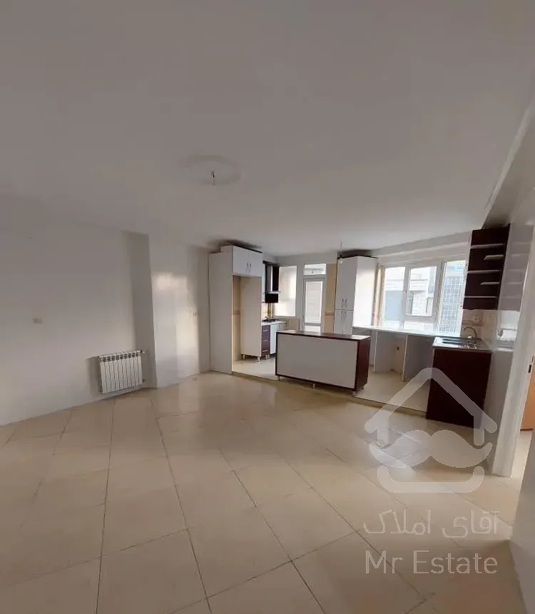 ۴۴متر/همکف/تکواحدی/سالن پرده خور/یاسری چنگیزی