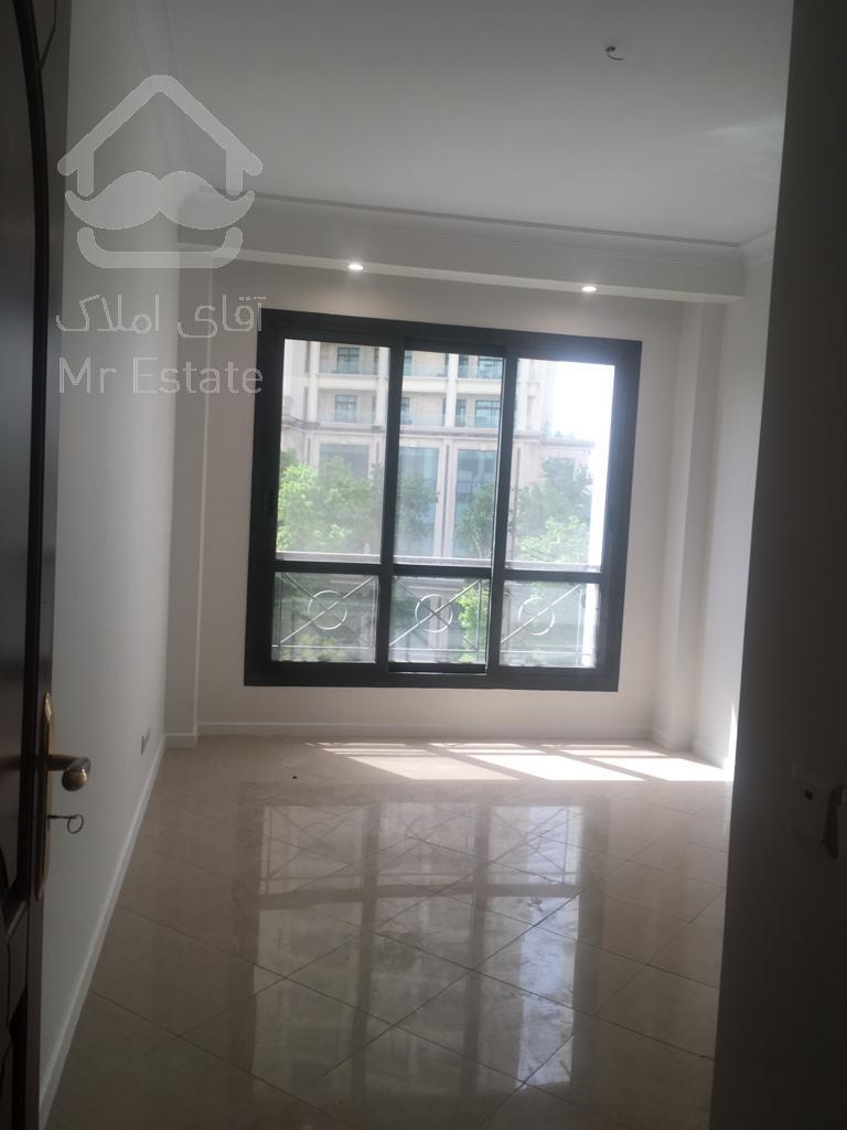 اجاره و رهن آپارتمان محمودیه 215  متر لاکچری