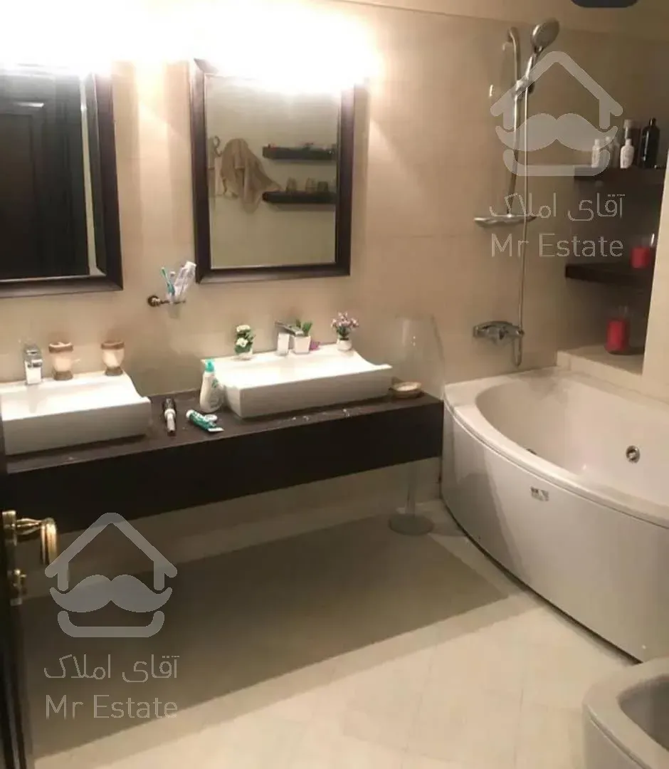 اجاره و رهن آپارتمان ولنجک 180  متر لاکچری