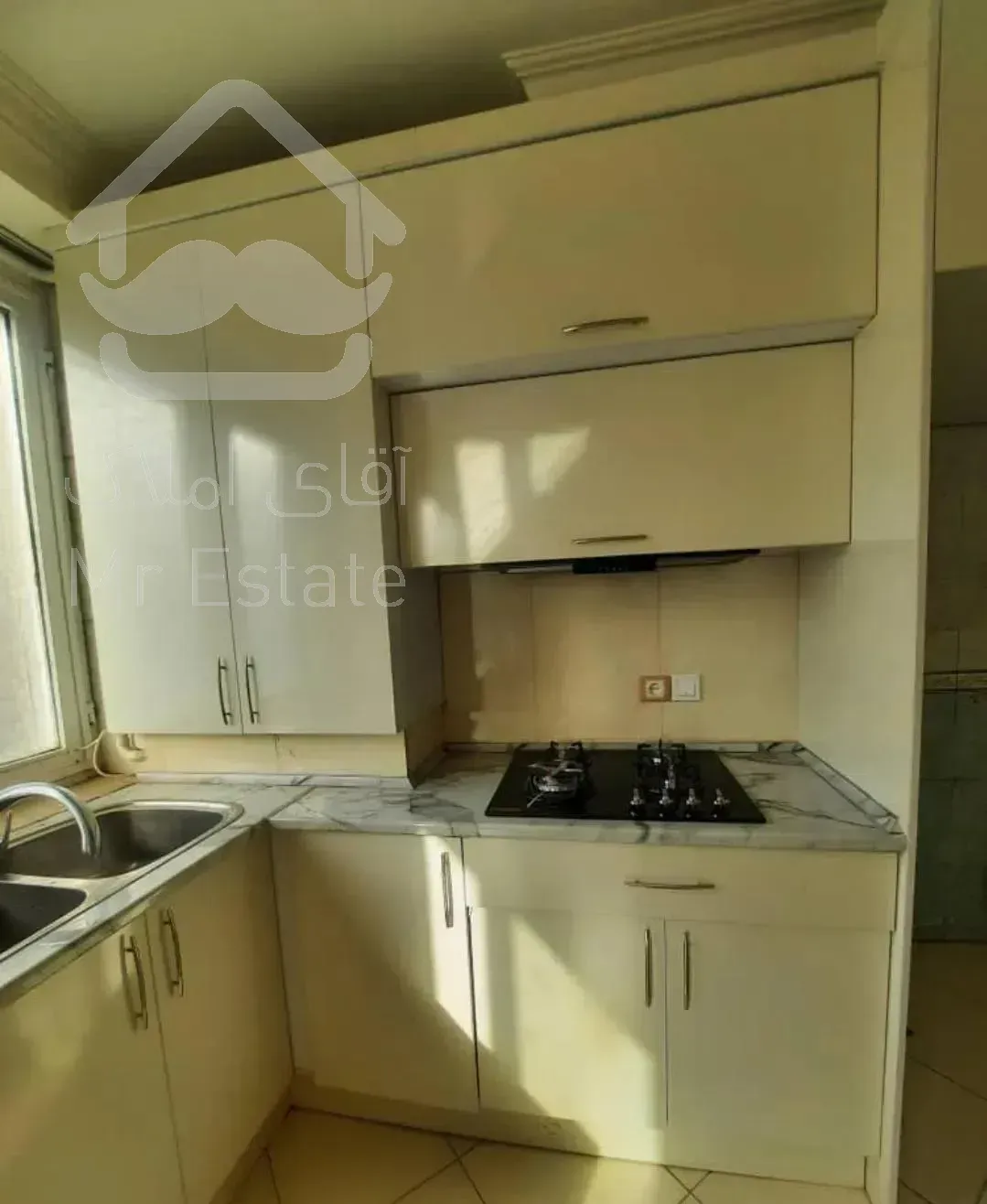 آپارتمان ۱۰۱متر ۲ خوابه آبشار تهران