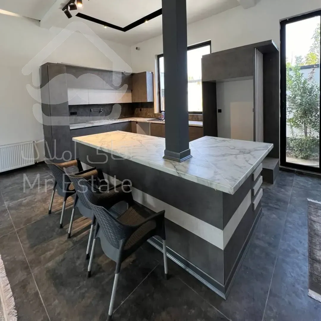 ویلا استخردار ۲۲۰متری