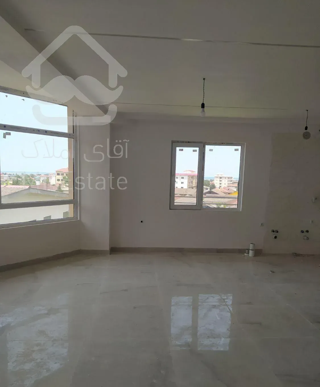 فروش آپارتمان83متری واقع درسادات‌شهر با وام بانکی