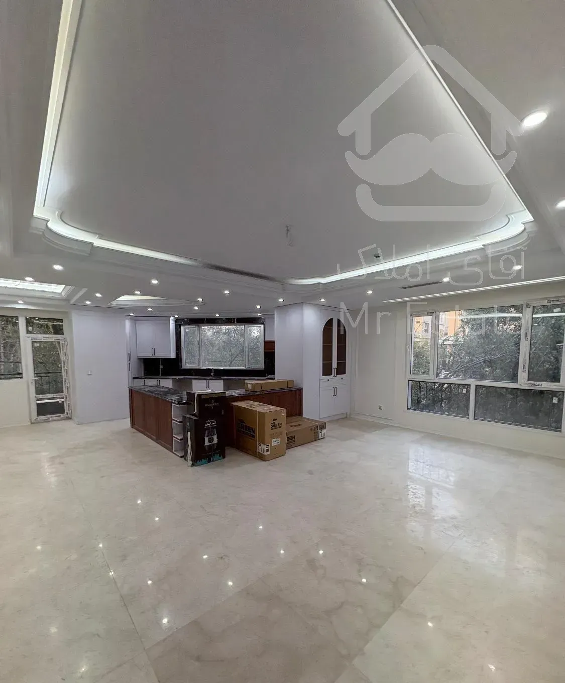 ۱۴۰ متر ۳ خواب کلید نخورده/ تکواحدی ۲ نبش میدان