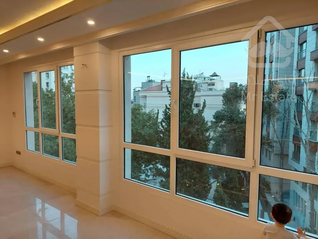 فروش اپارتمان 200متری زعغرانیه