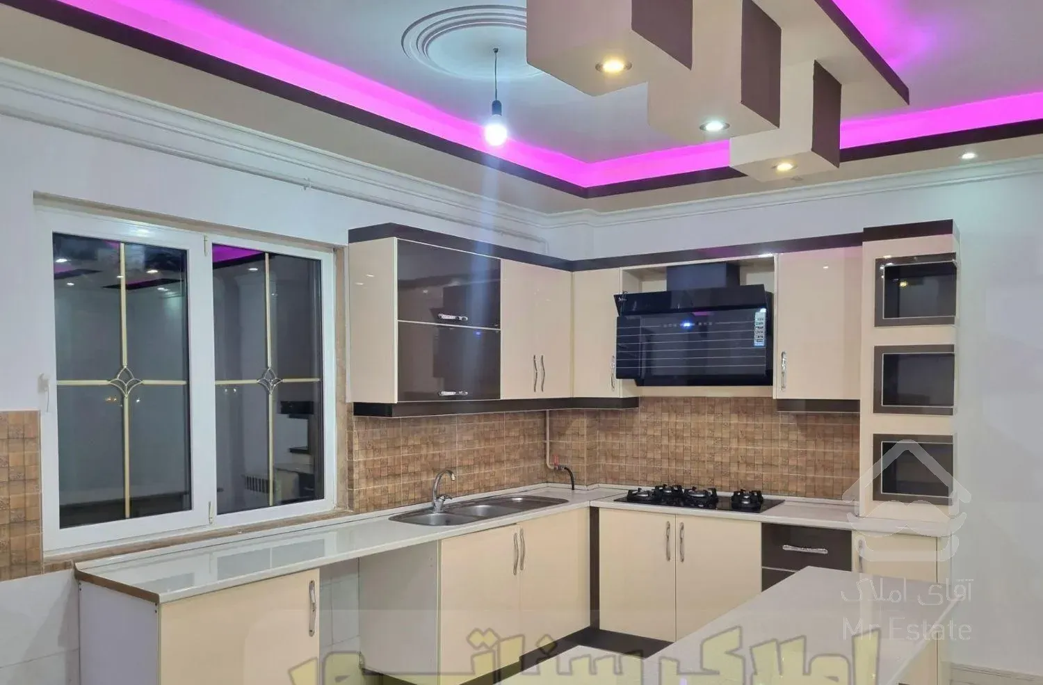 * تخصصی آپارتمان و ویلا * آپارتمان 90متربا آسانسور