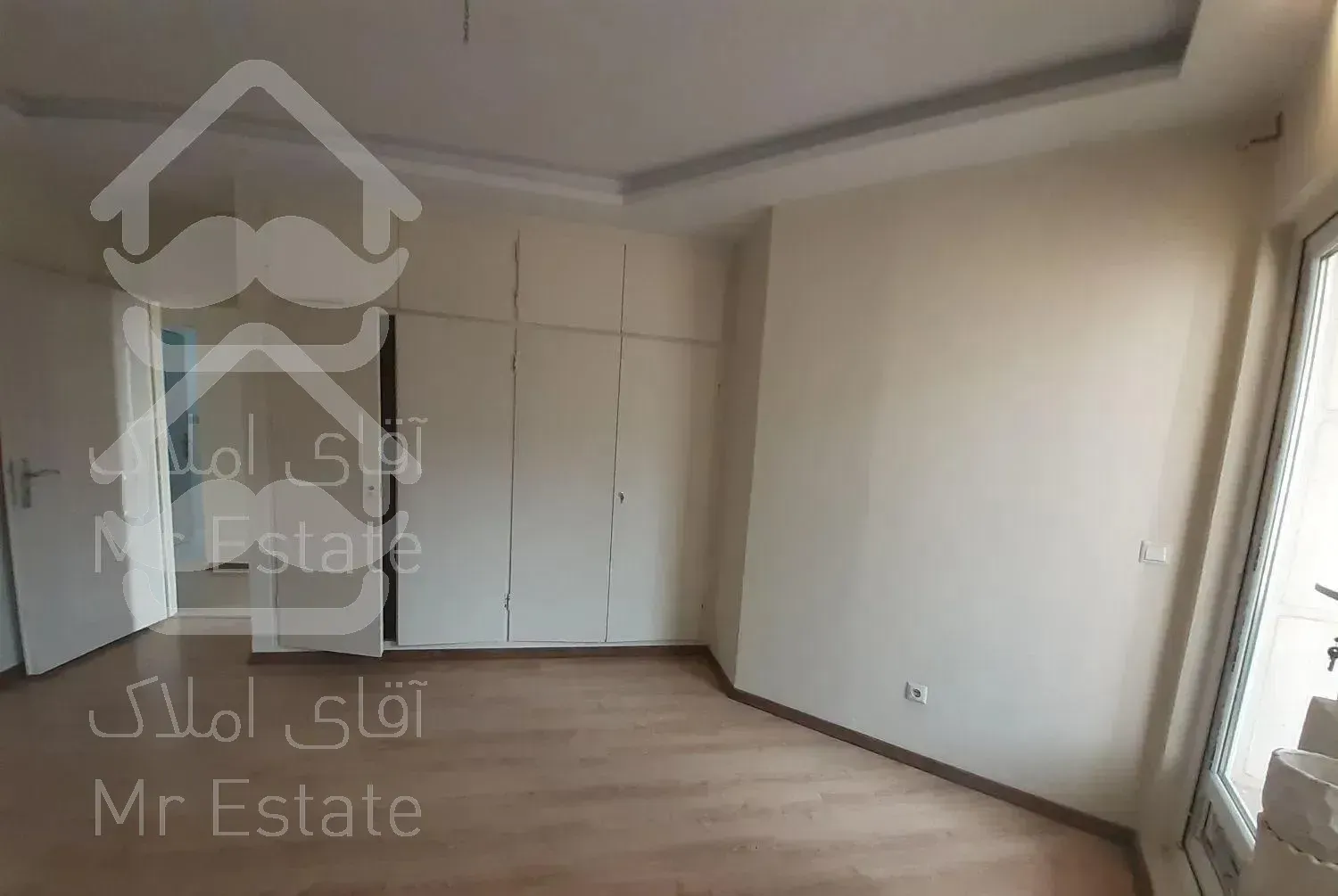 آپارتمان ۱۶۰ متر ۳ خوابه سعادت آباد