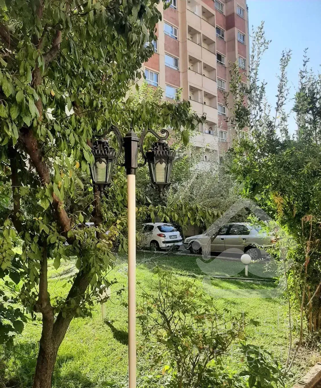 فروش آپارتمان ۸۵ متری ۲ خوابه طبقه ۴ در فرحزاد