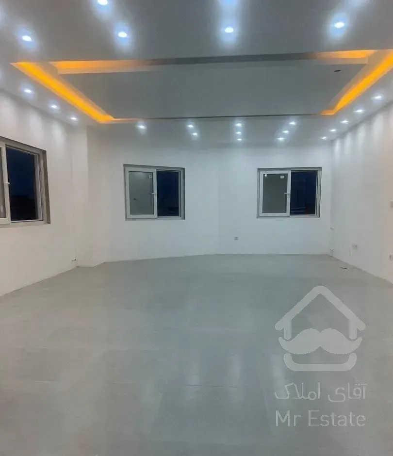 آپارتمان ۱۲۰ متری دونبش*پرنور*تک واحدی*آسانسور