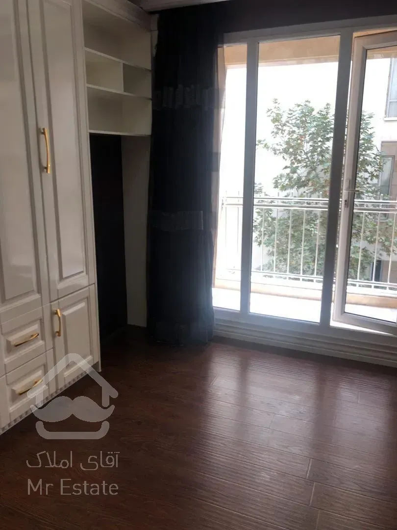 فروش اپارتمان 200 متری زعفرانیه