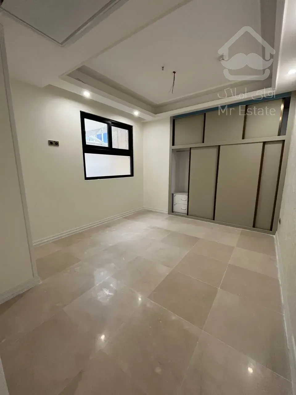 فروش واحد 235 متری رونیکا پالاس قیطریه