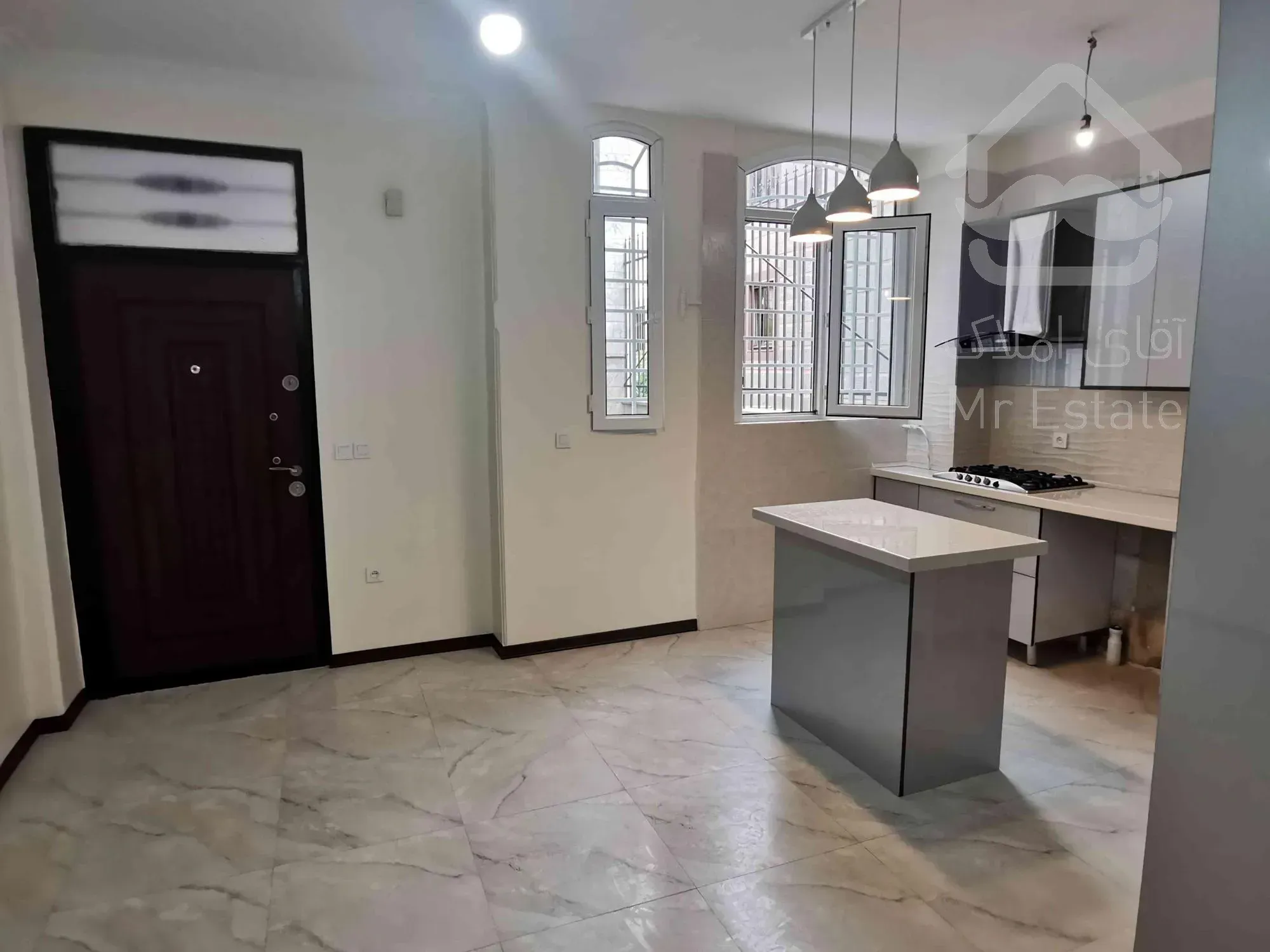 ۵۳ متر دو خواب فول پونک دیدنی