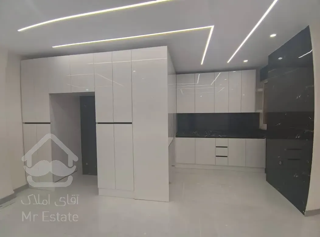 فروش واحد۶۶متر۲خواب زیر قیمت رو به افتاب سالن پردهرخور