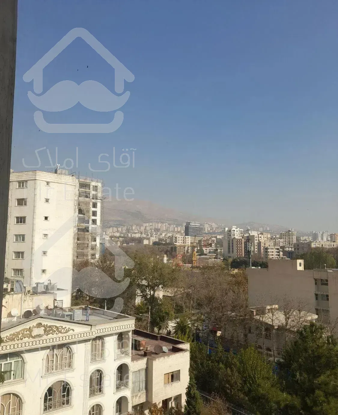 ازگل گلچین ۱۶۰ متر ۳ خواب