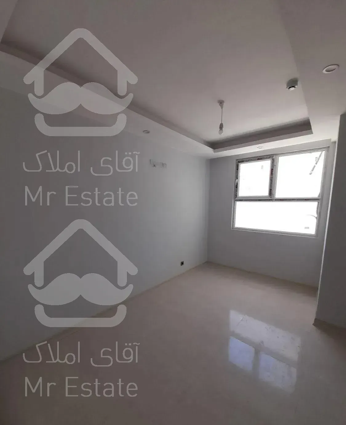 ۱۳۵ متر سه خواب صفر سند اماده شیک و برند