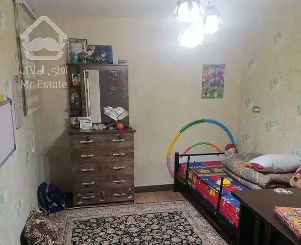 خانه ویلایی ۲ طبقه کاملا باسازی شده