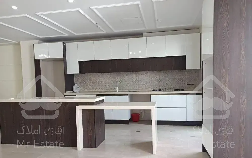 میرداماد شمال. ۱۴۰متر. نوساز (پلان تفکیکی)