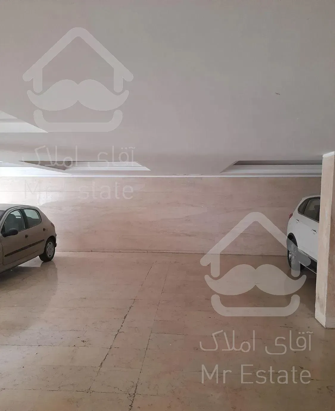 اپارتمان مسکونی ۱۲۰ متر/فول/نزدیک مترو/۲ پارکینگ