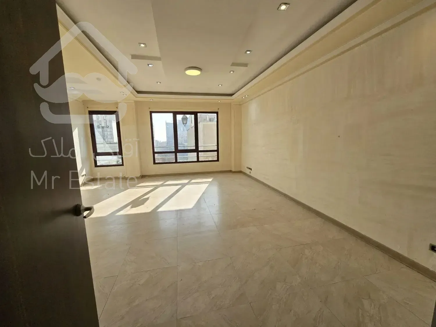 120مترشهرک غرب*براصلی*فول امکانات*خوش نقشه