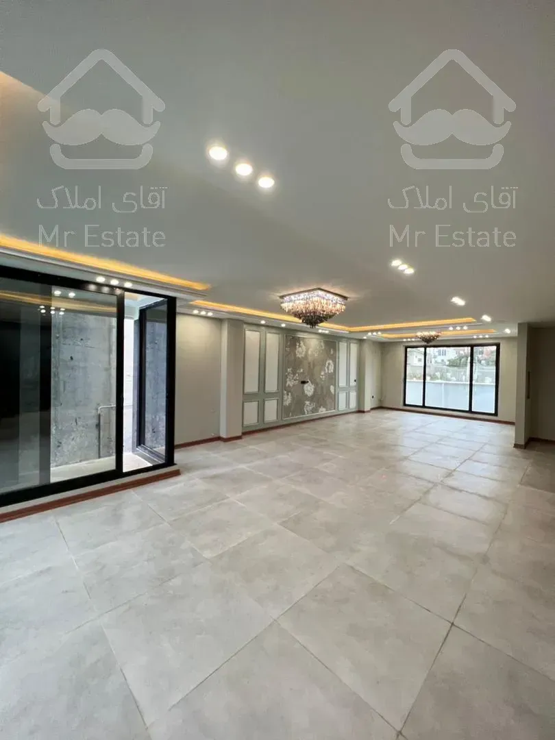 ویلا تریبلکس. شهرکی. متریال عالی.