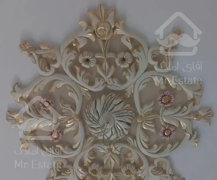 پنینه، ورق طلا، دکوراسیون داخلی