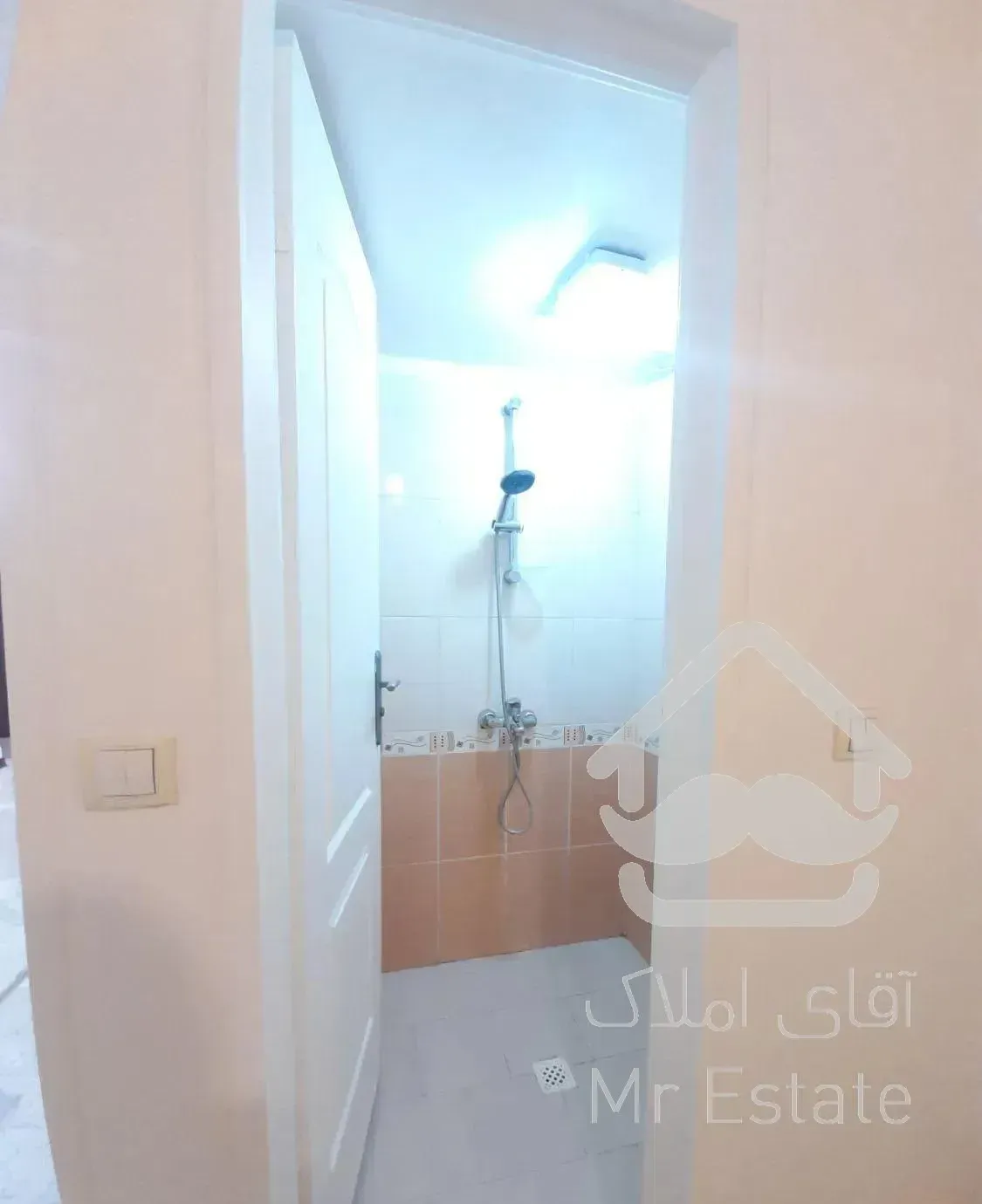 ۵۰متر یک خوابه فول امکانات خوش نقشه