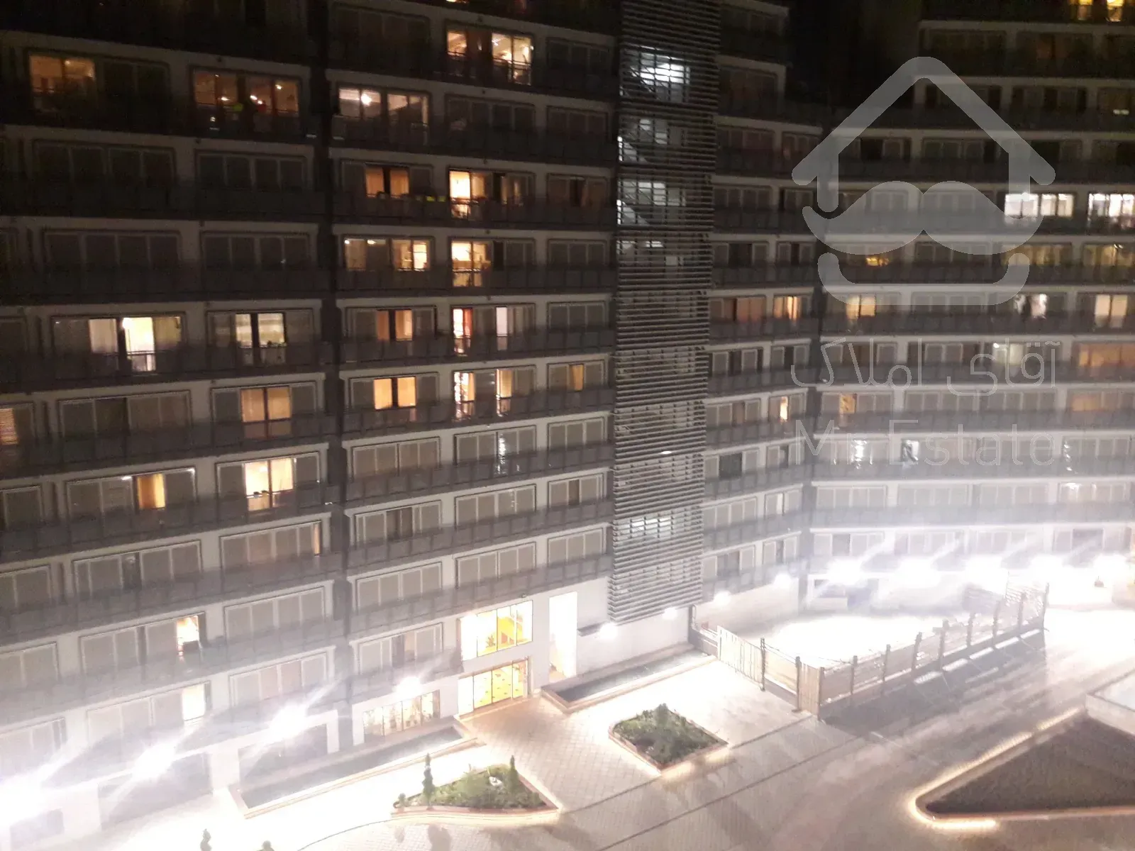 آپارتمان ۱۰۵ متری هوشمند در برج های مسکونی افق اکباتان