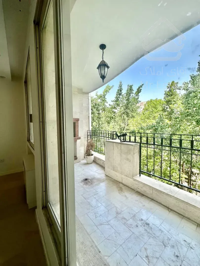 فروش اپارتمان 242 متری زعفرانیه