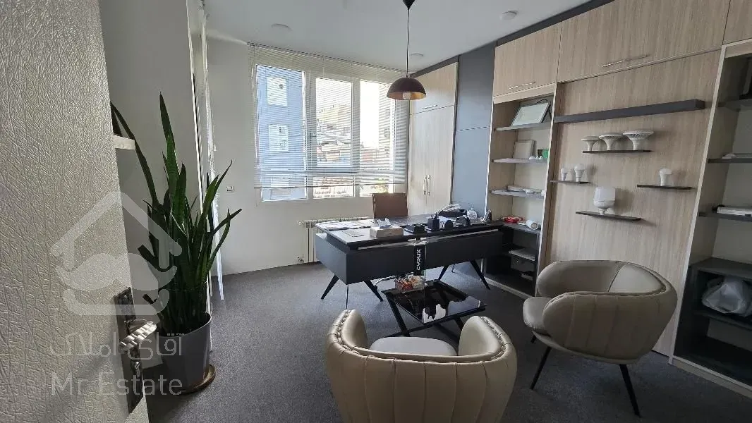 80مترشهرک غرب*موقعیت اداری*فول امکانات*خوش نقشه