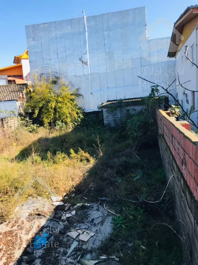 ۲۴۰ متر زمین مسکونی