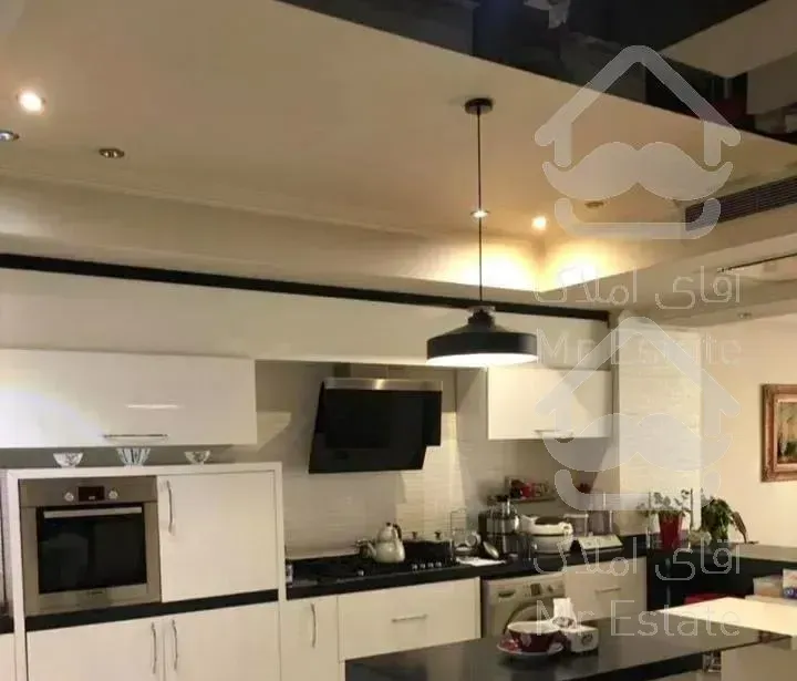 ٨٥ متر / کوى بیمه / سالن پرده خور