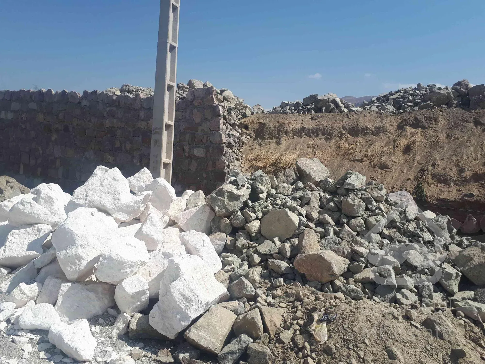 زمین شهرک معراج(کامرانیه) بلوار انرژی اتمی گوهردشت