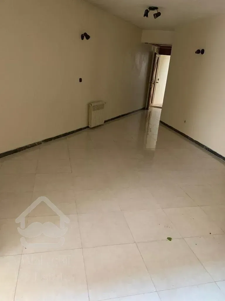 فروش 64 متری دولت