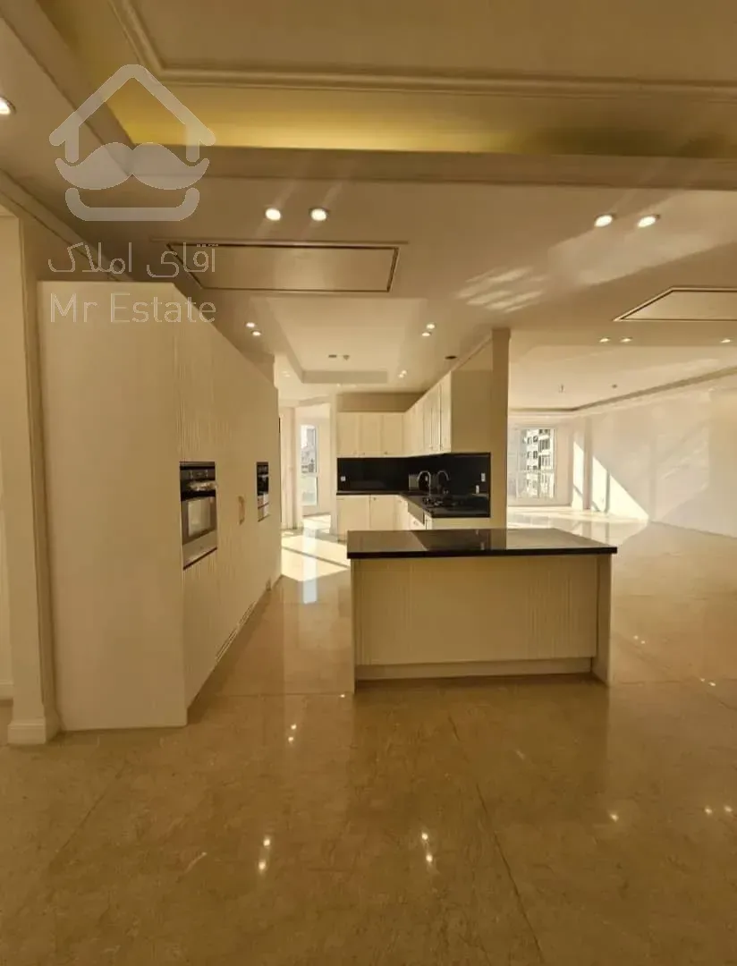 فروش اپارتمان 210 متری زعفرانیه