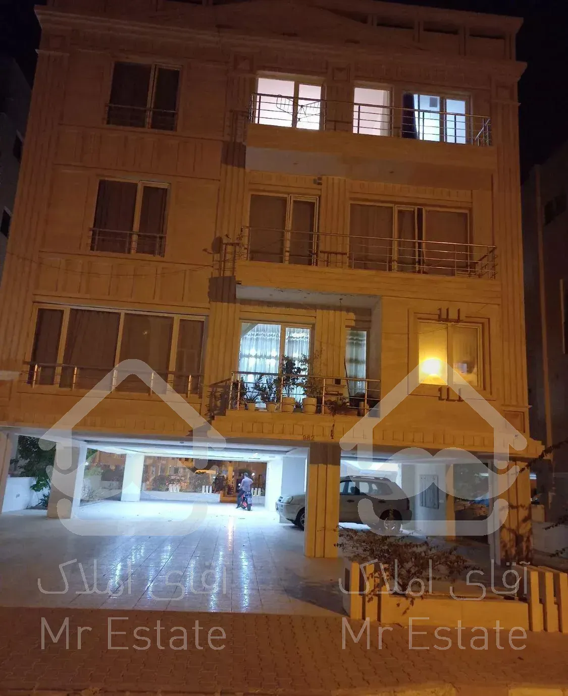 فروش یک خوابه ۶۸ متری نوبنیاد سه رو به نما