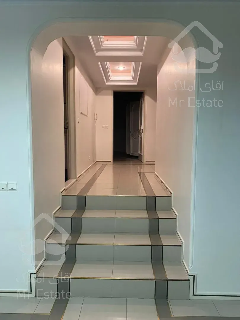 اجاره و رهن آپارتمان زعفرانیه 210  متر لاکچری