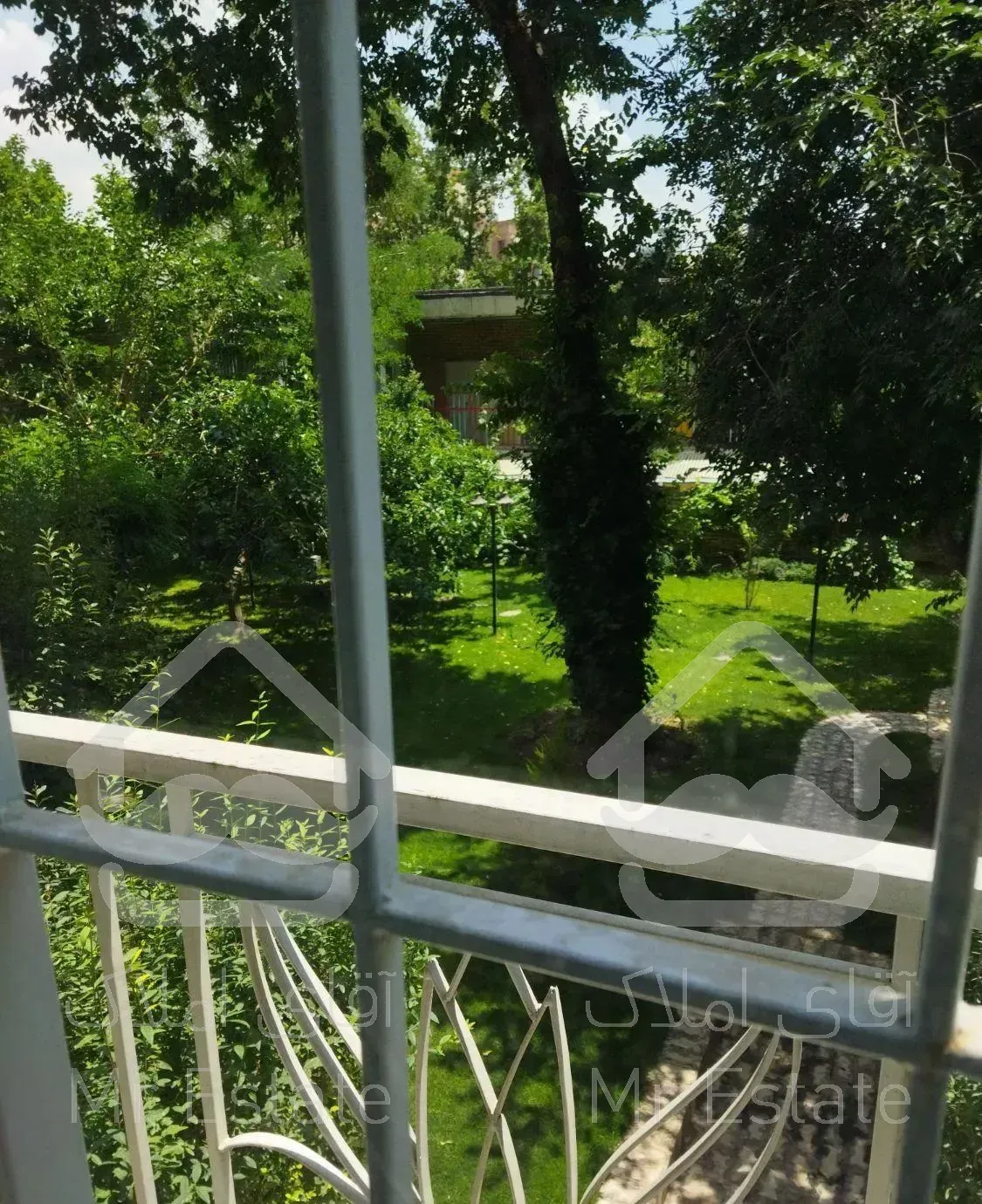 ۱۹۵متر برج باغ حکمت