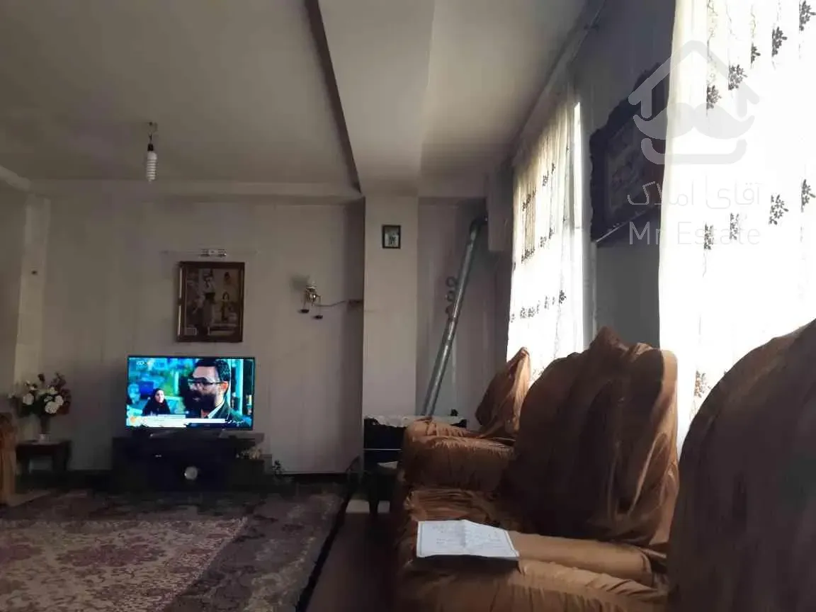 آپارتمان 100متری تک واحدی