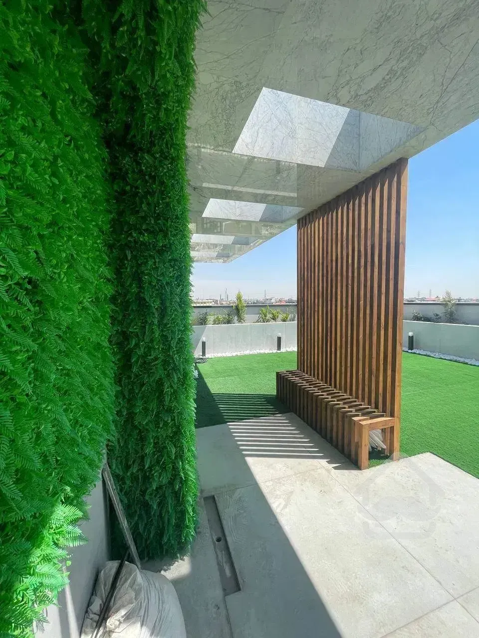 فروش ویلای تریبلکس با معماری مدرن و استخر