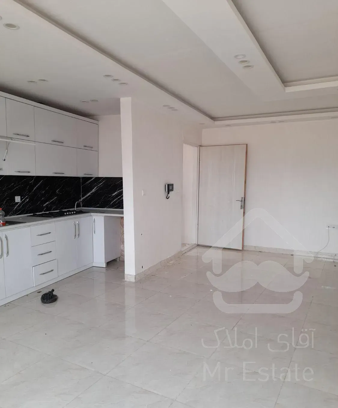 فروش واحد ۱۱۷متری پارکینگ اختصاصی خوش قیمت