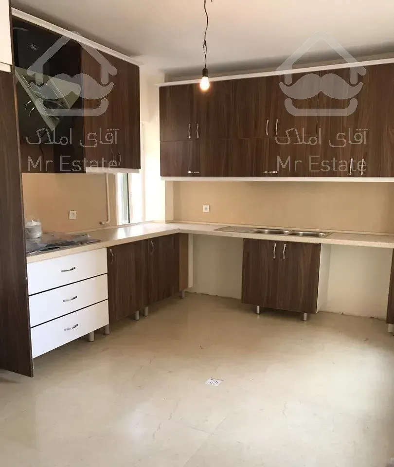 آپارتمان۱۵۵ مترمربع شهرک غرب سه خوابه