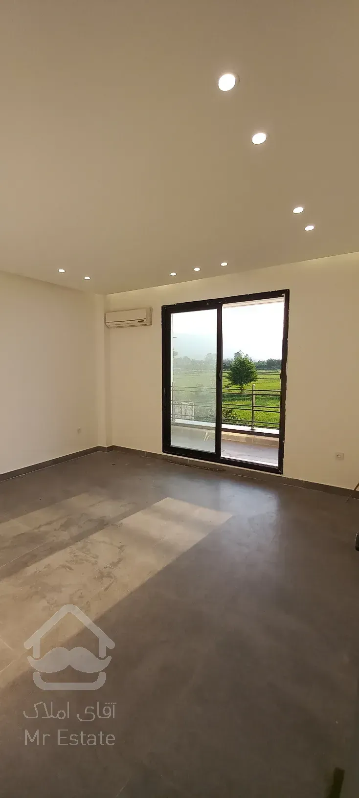 فروش ویلا لاکچری مدرن استخر دار با جکوزی تنکابن شهرکی خصوصی