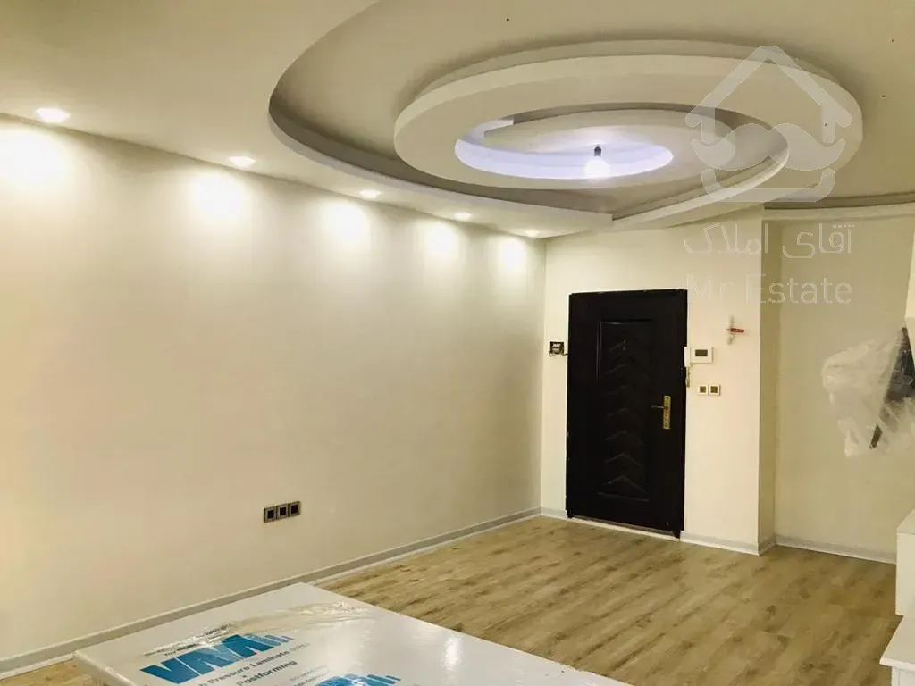 فروش 70 متری پاسداران