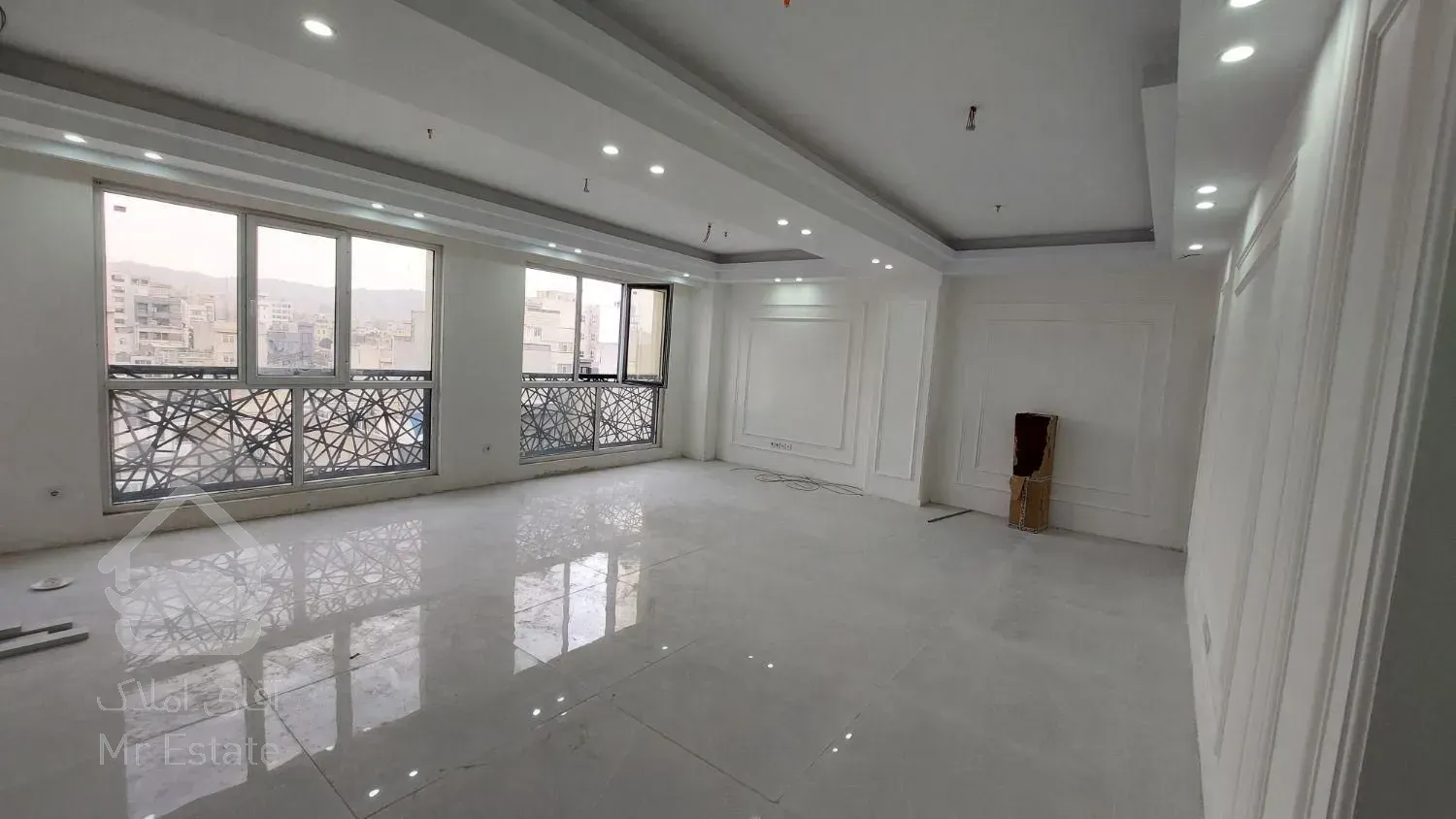 ۱۲۵متر/کلیدنخورده/۳خواب مستر/والفجر مسعودیه افسریه