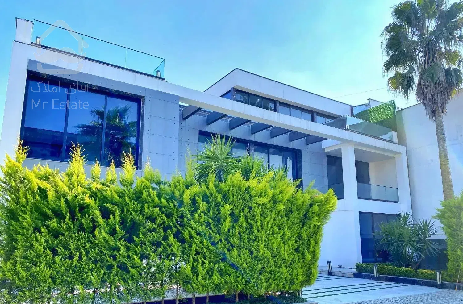 ویلا عمارت مدرن/500m/استخر و روف/شهرکی